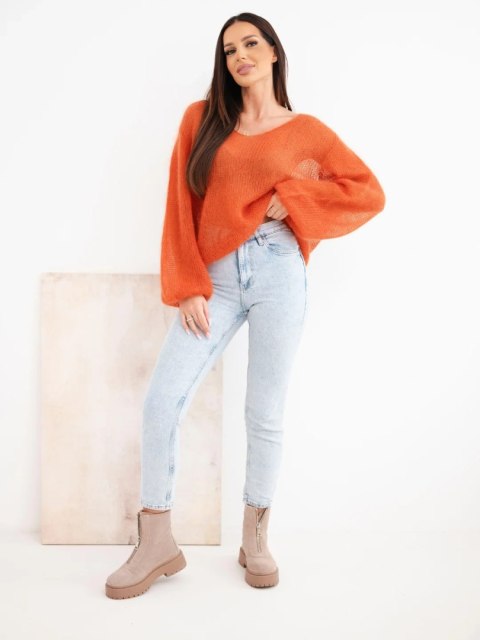 Sweter damski w 70% z kid moheru z dekoltem V o luźnym fasonie rudy