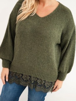 Sweter damski Plus Size z koronkowym dołem khaki