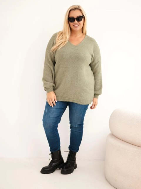 Sweter damski Plus Size z wełną z dekoltem V khaki